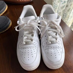 Nike Men’s Air Force Ones All White leather